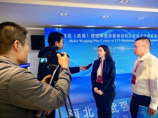 Moreover, Ms Antje Tandetzky was interviewed by a Hebei Province TV channel.